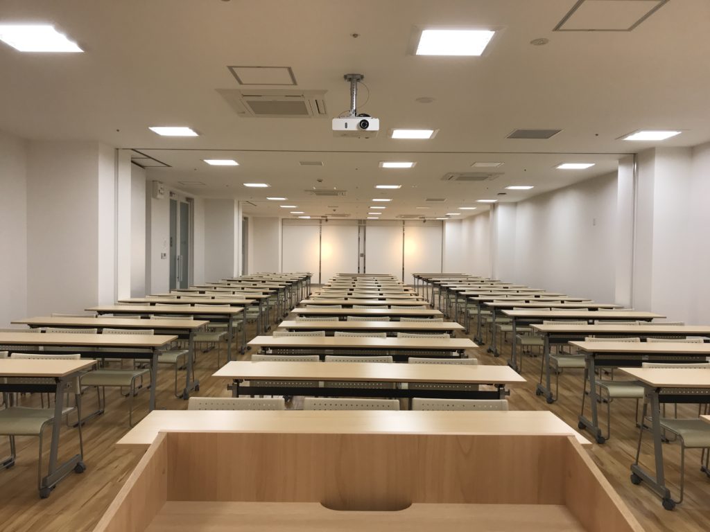 枚方コワーキングスペースビィーゴのイベントルーム