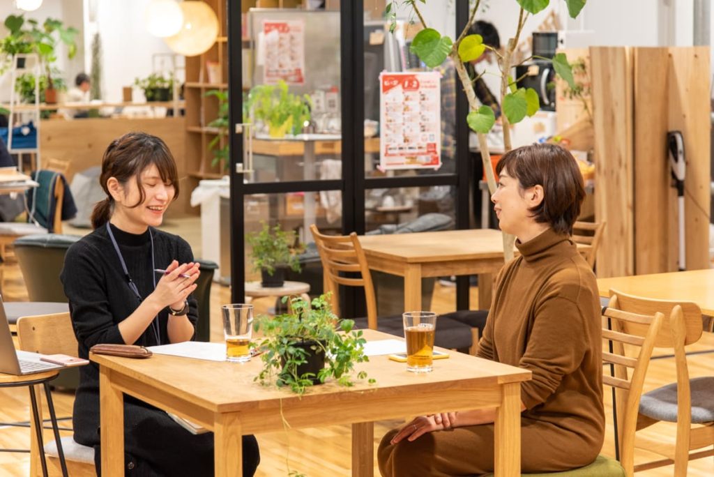 インタビュー